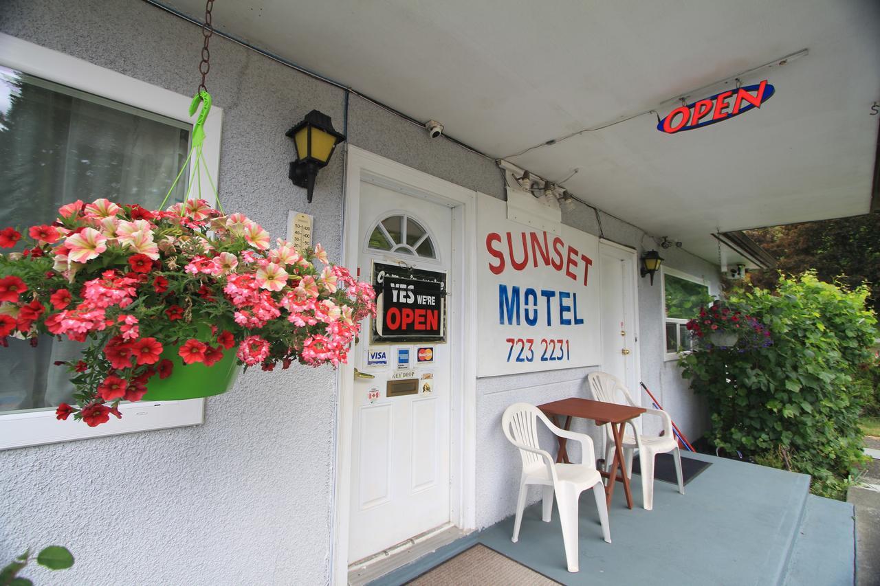 Sunset Motel Port Alberni Exterior photo
