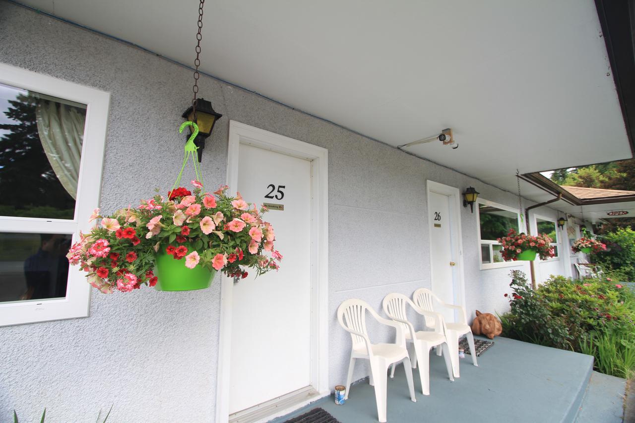 Sunset Motel Port Alberni Exterior photo